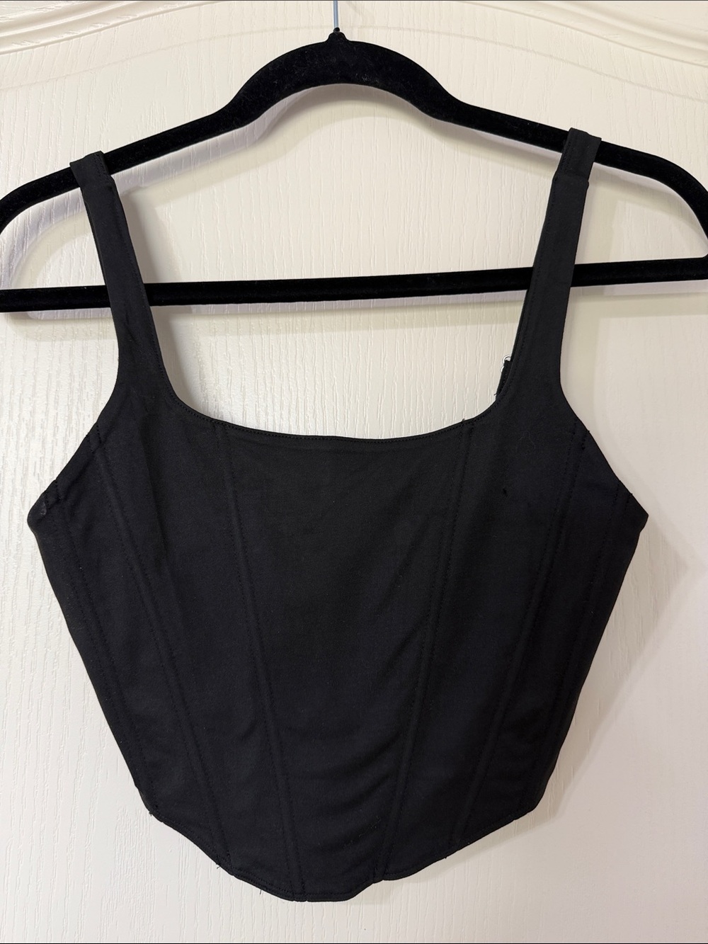 ReoRia Black Corset-Style Crop Top